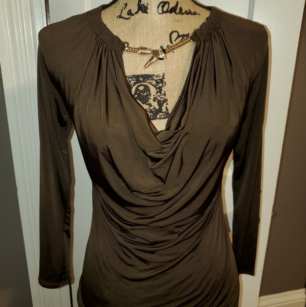 Cache snake top